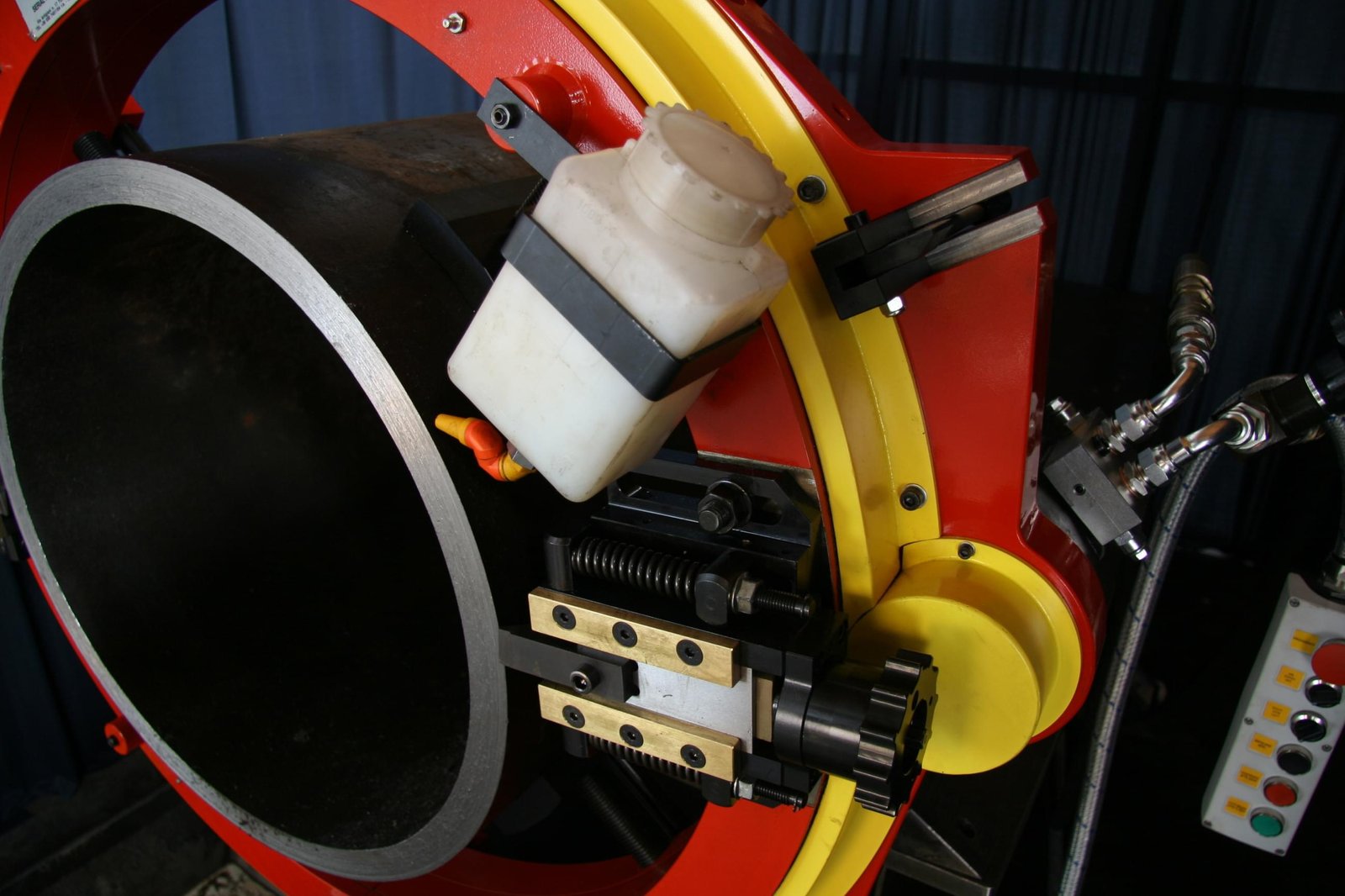 Precision Cutting Equipment